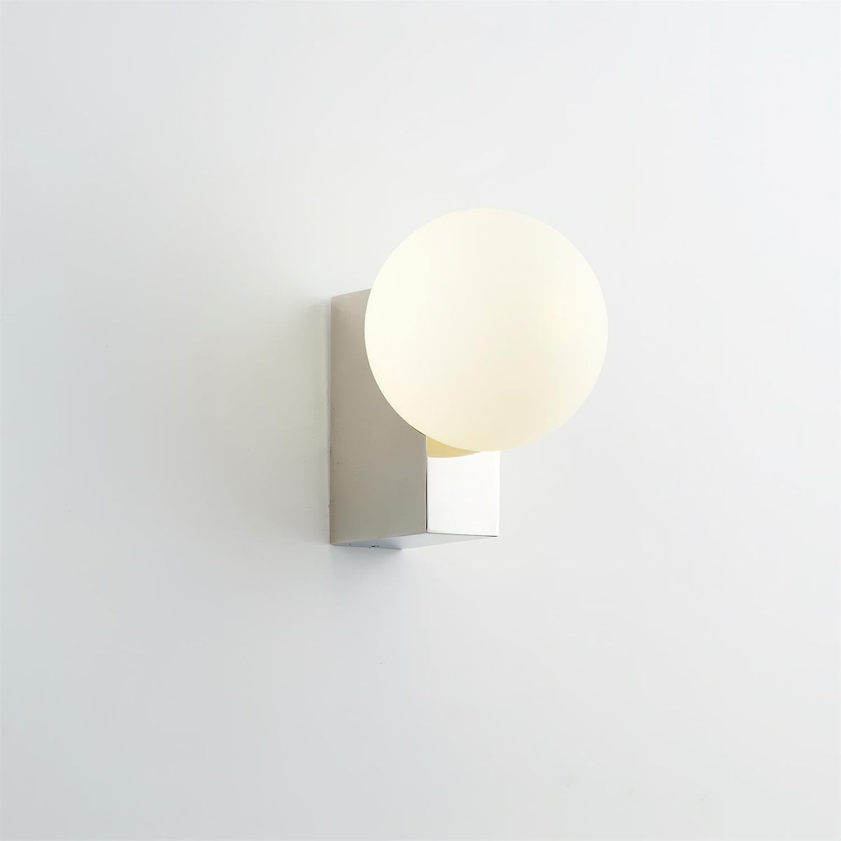Glowen Glass Wall Lamp — product view 12