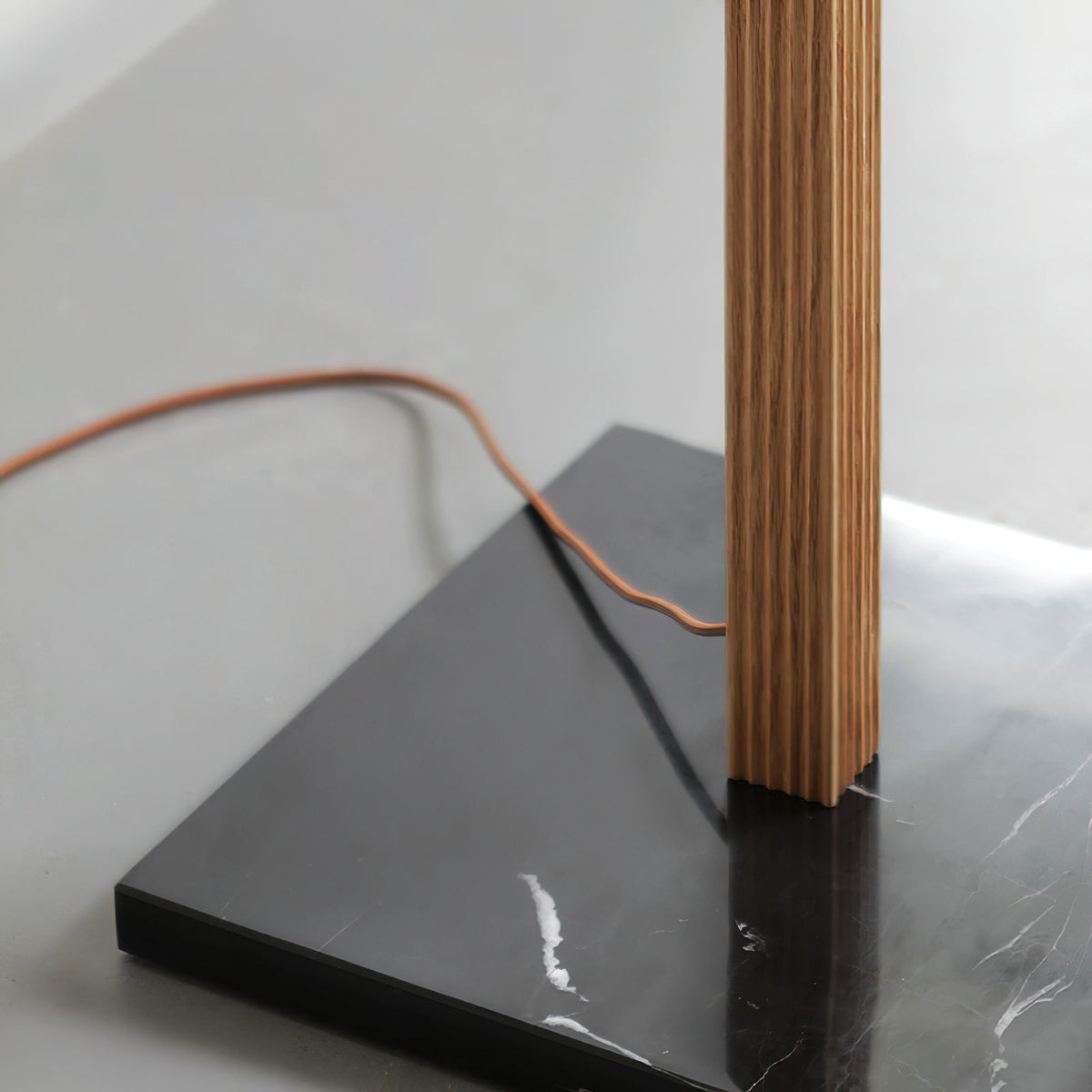 Dualora Marble Floor Lamp — product view 13