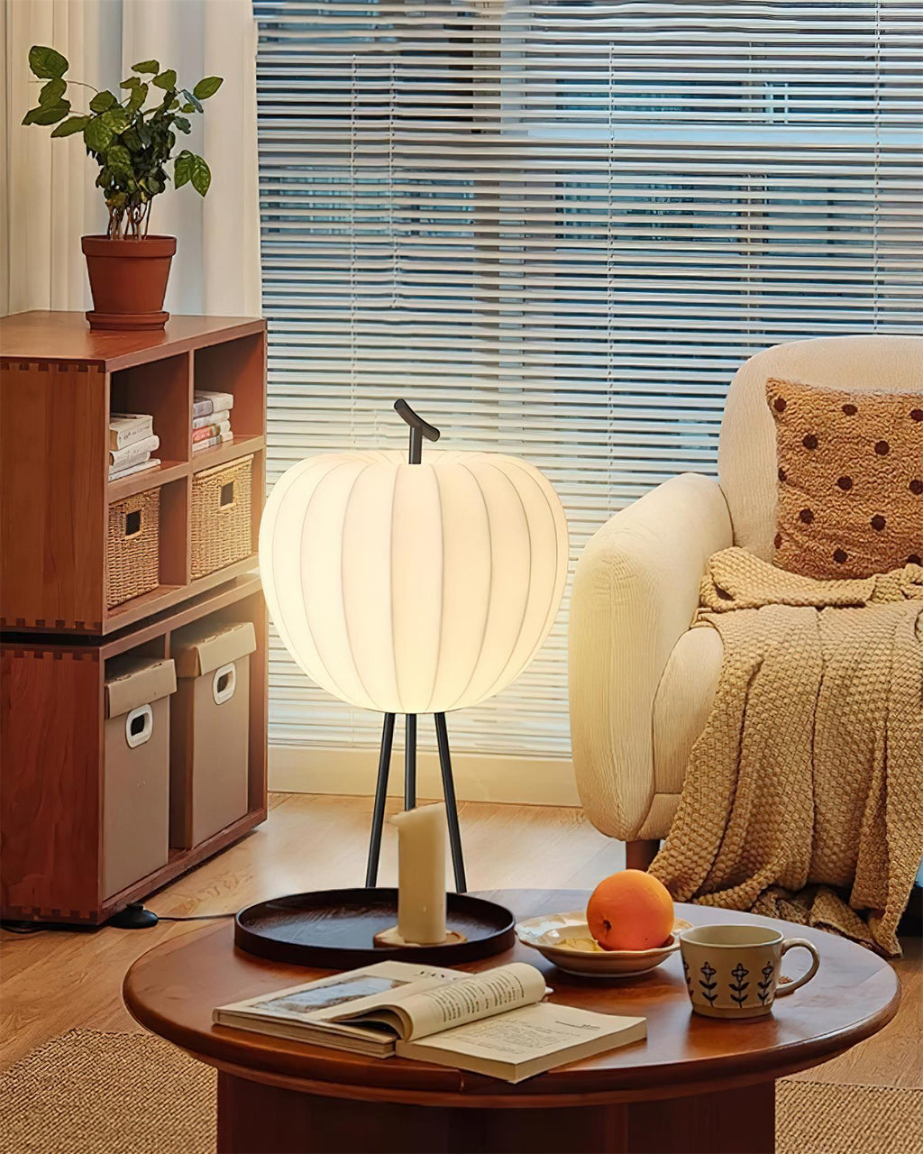 Melora Metal Floor Lamp — product view 3