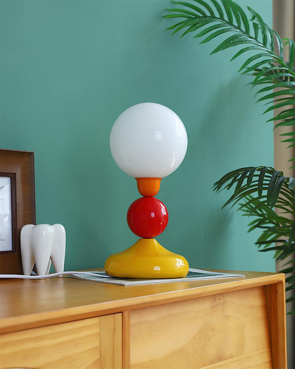 Playdot Glass Table Lamp — product view 3