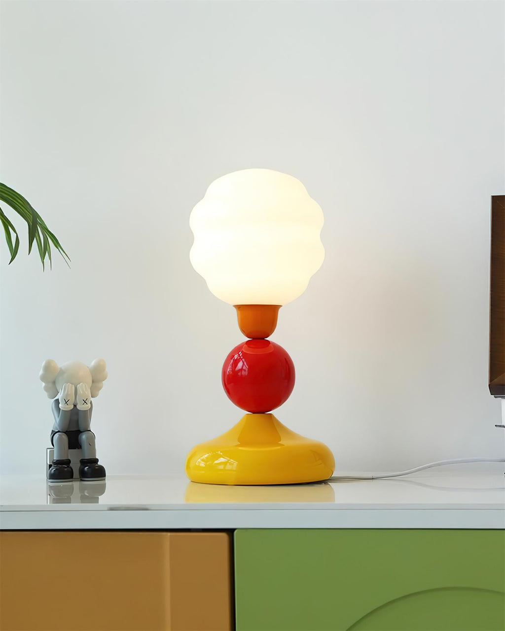 Playdot Glass Table Lamp — product view 13