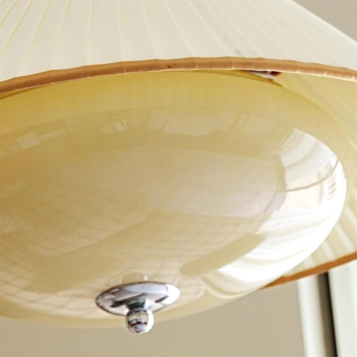 Serenique Glass Pendant Lamp — product view 11