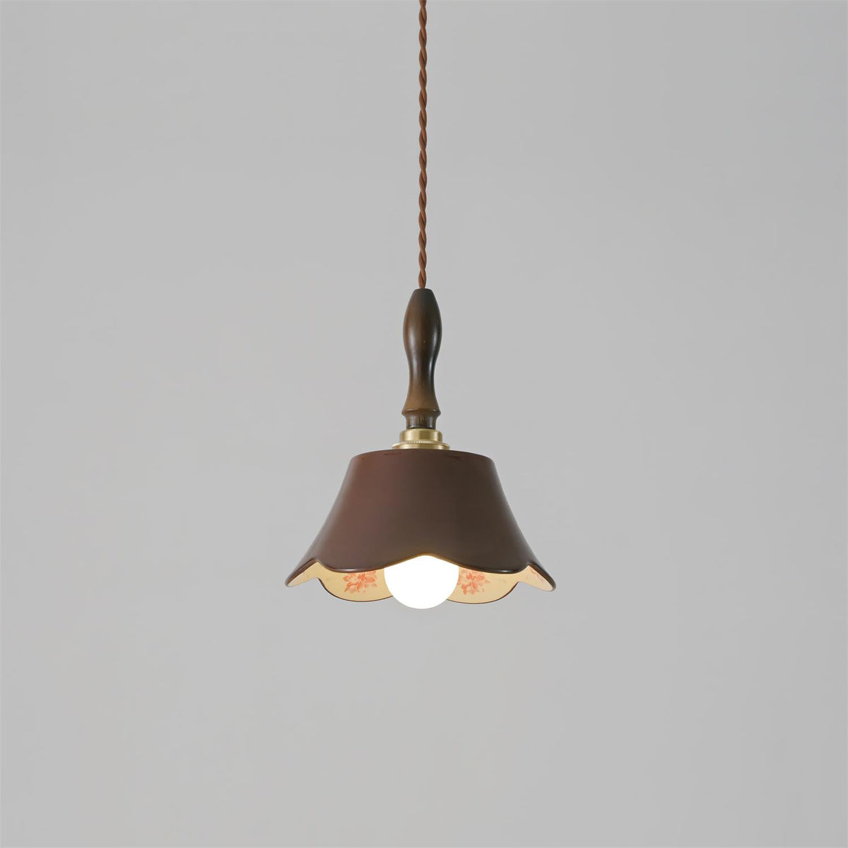 Meadow Wood Pendant Lamp — product view 12