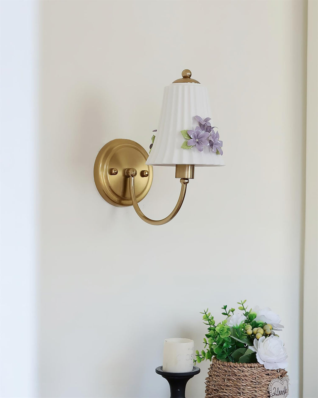Fiorenta Metal Wall Lamp — product view 3