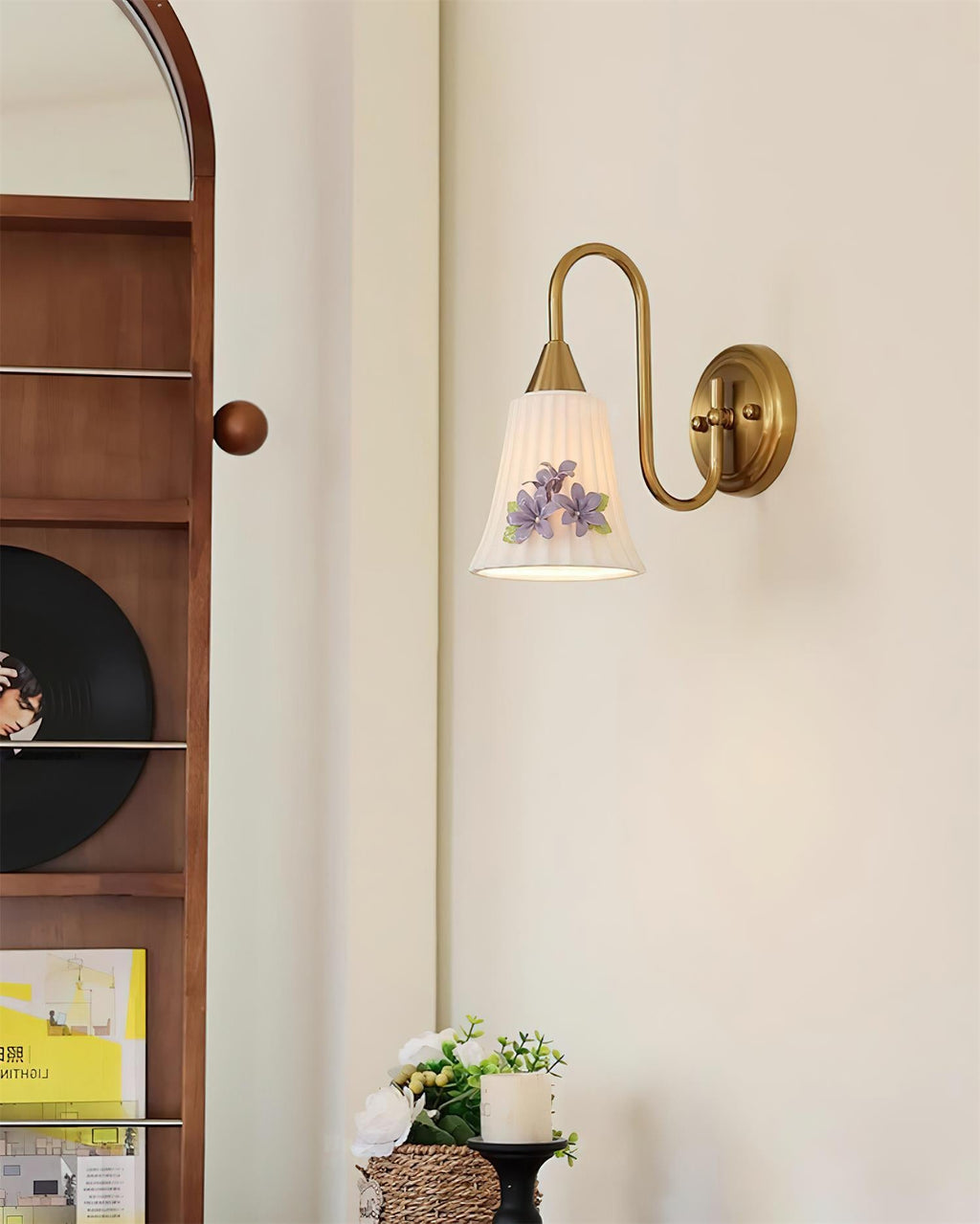 Fiorenta Metal Wall Lamp — product view 9