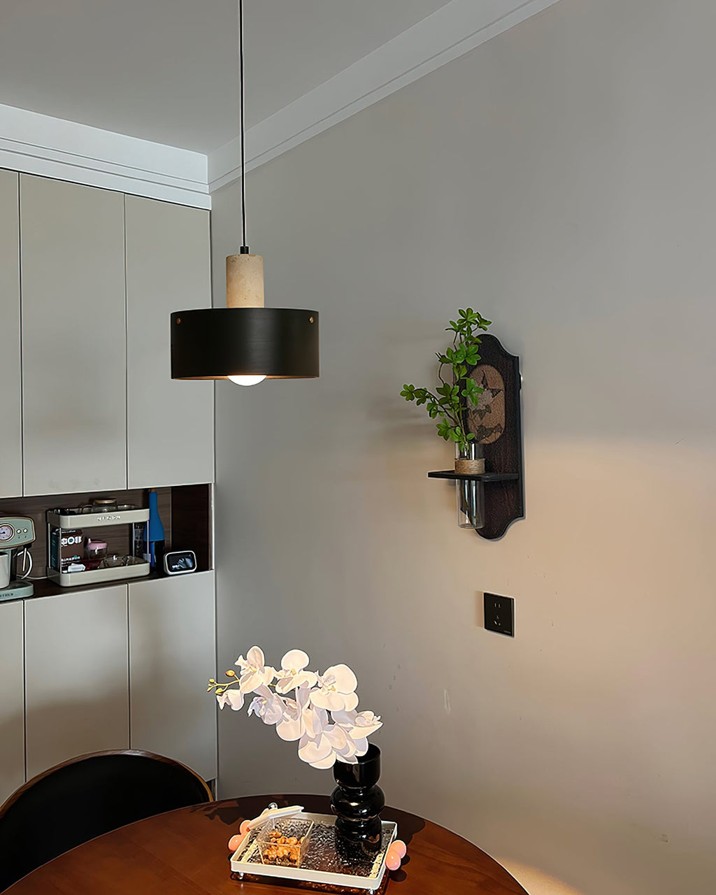 Dovira Travertine Pendant Lamp — product view 4
