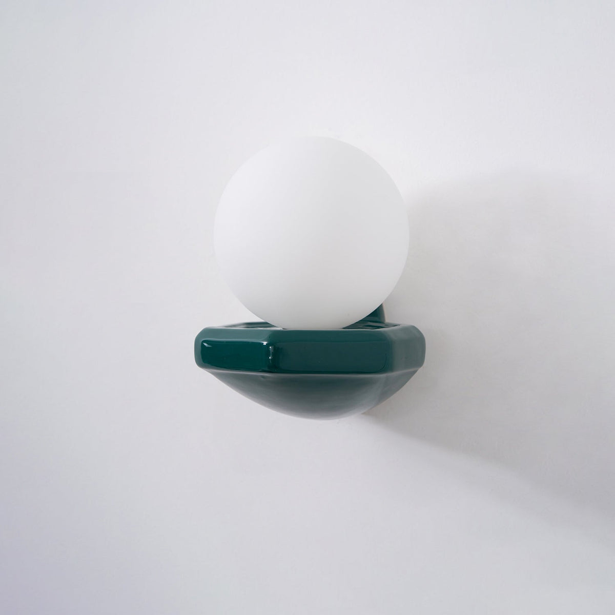 Bluora Wall Lamp — product view 28