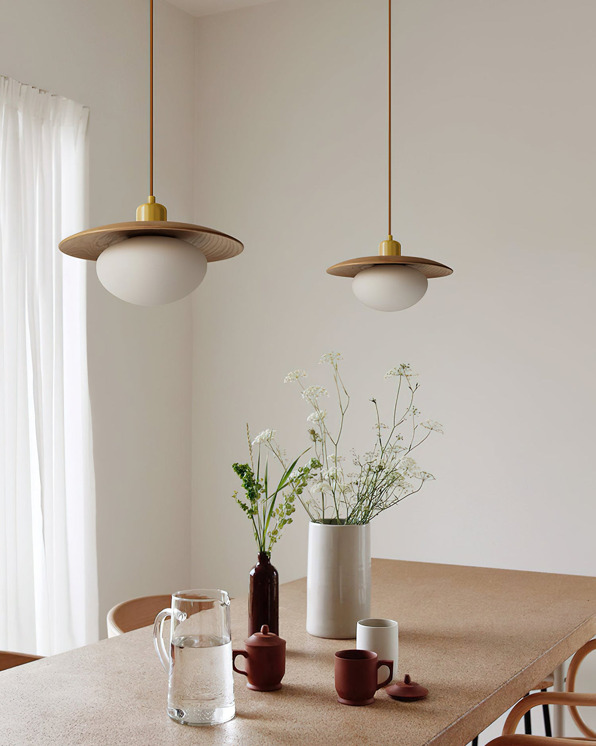 Vireo Glass Pendant Lamp — product view 3
