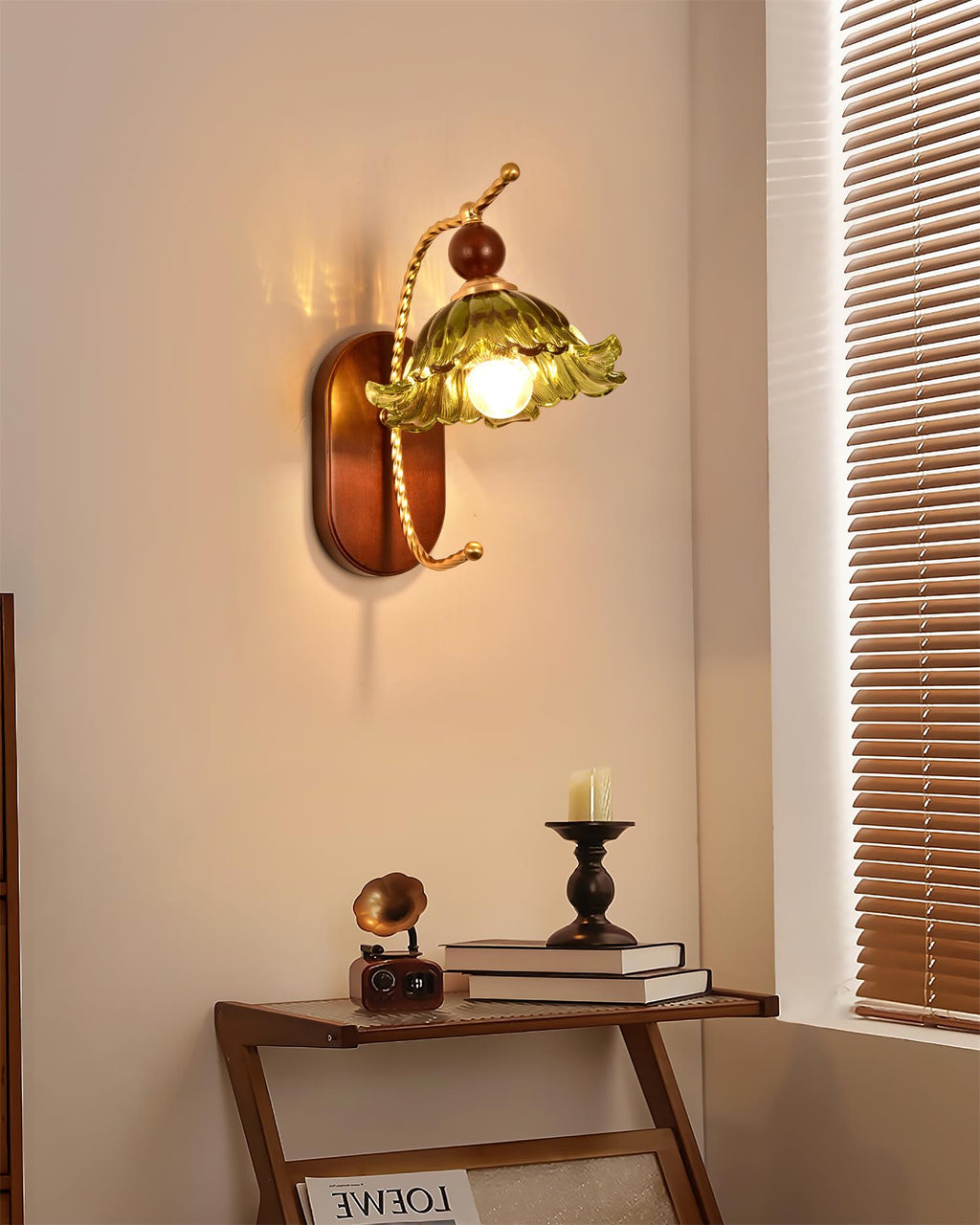 Calyx Glass Wall Lamp — product view 3