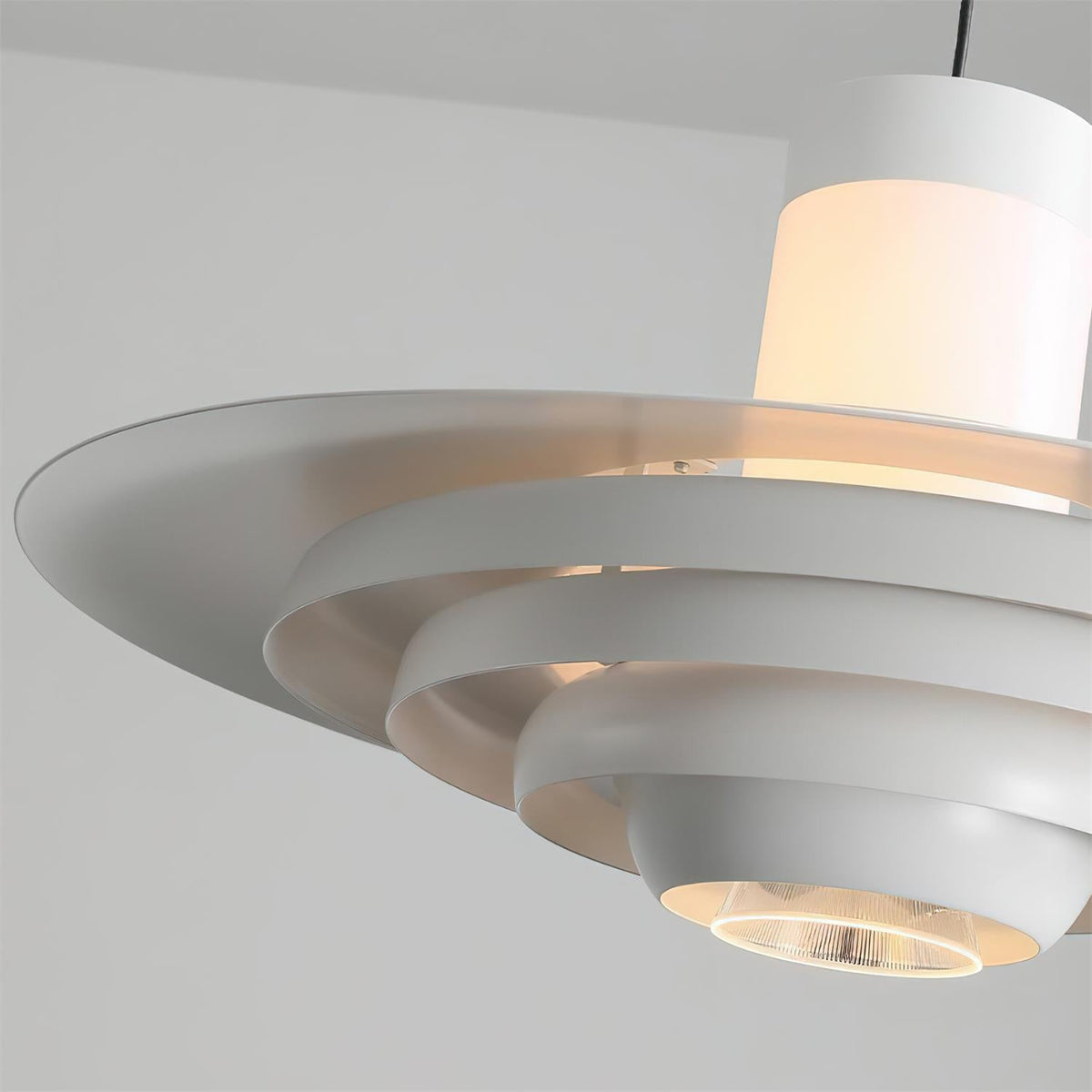 Zylen Metal Pendant Lamp — product view 8
