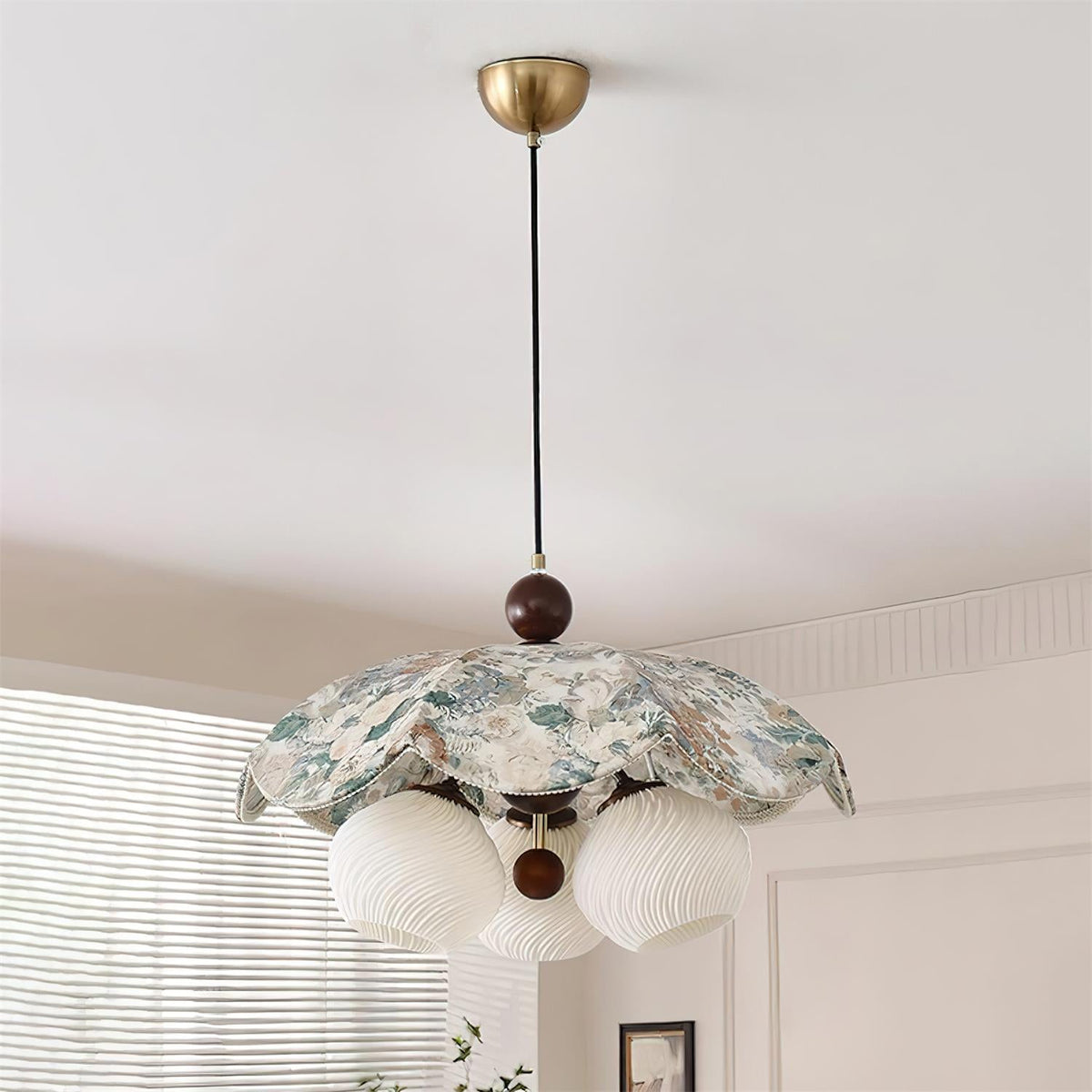Talvera Glass Pendant Lamp — product view 12