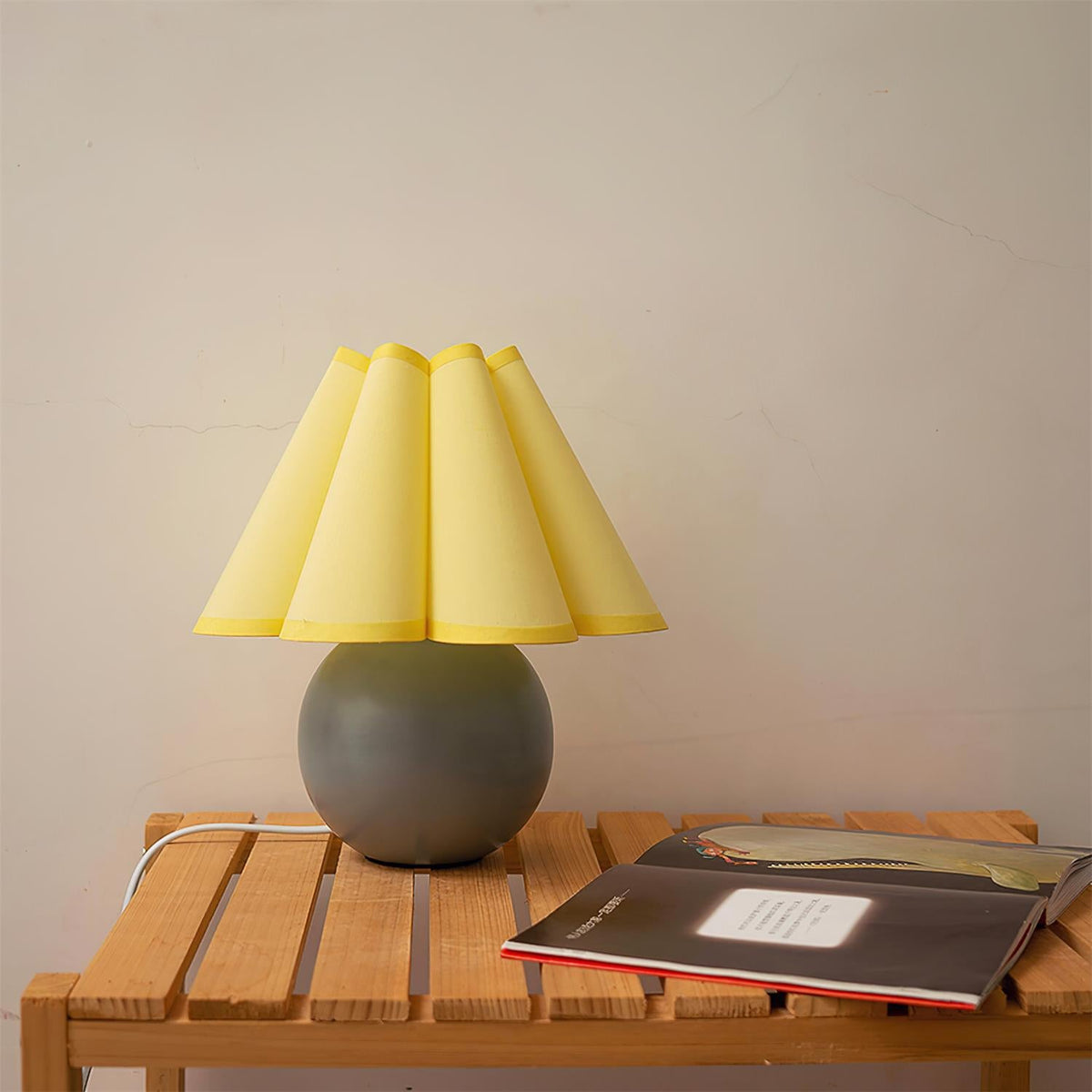 Sunburst Glass Table Lamp — product view 16