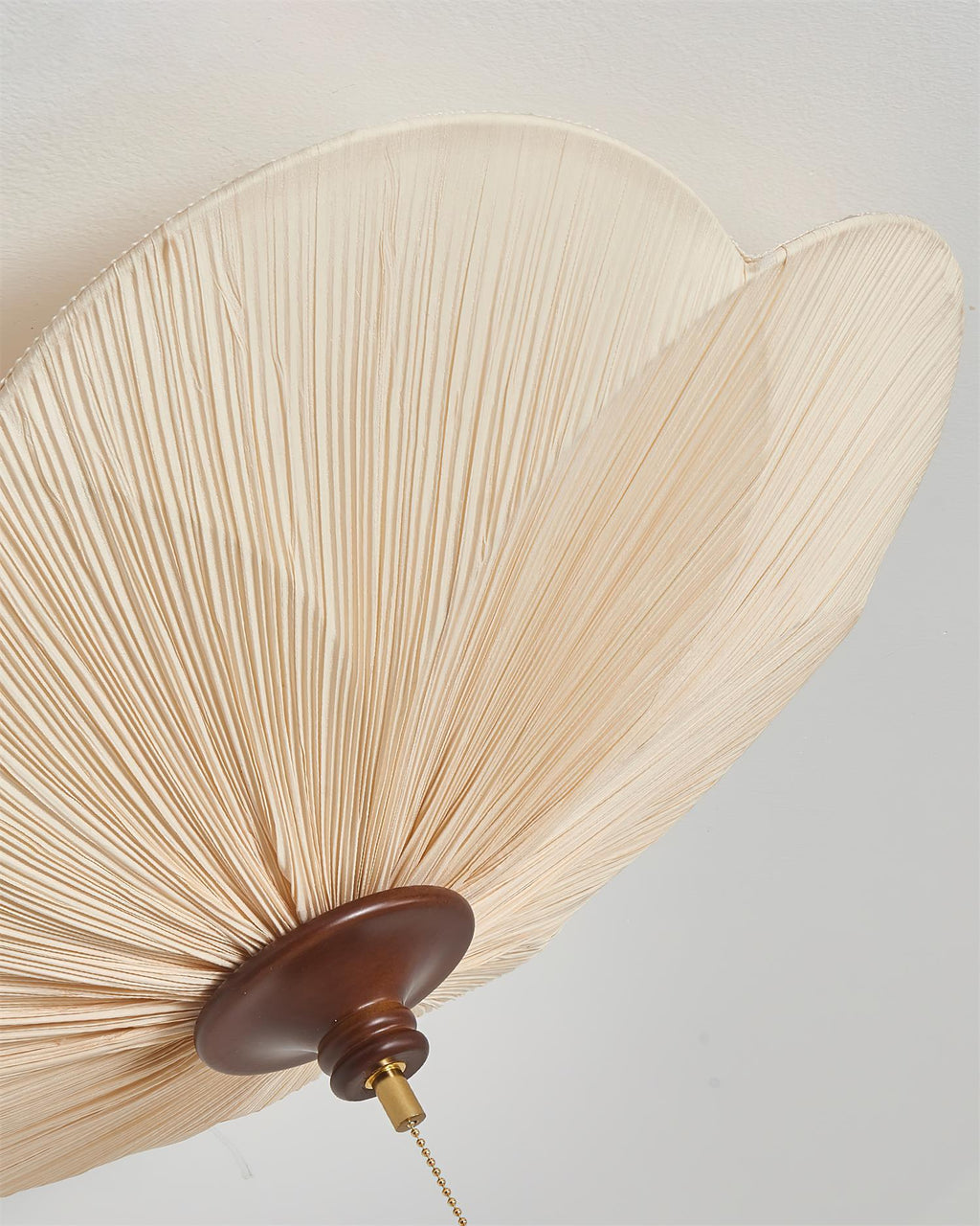 Velvet Leaf Wood Ceiling Lamp — product view 12