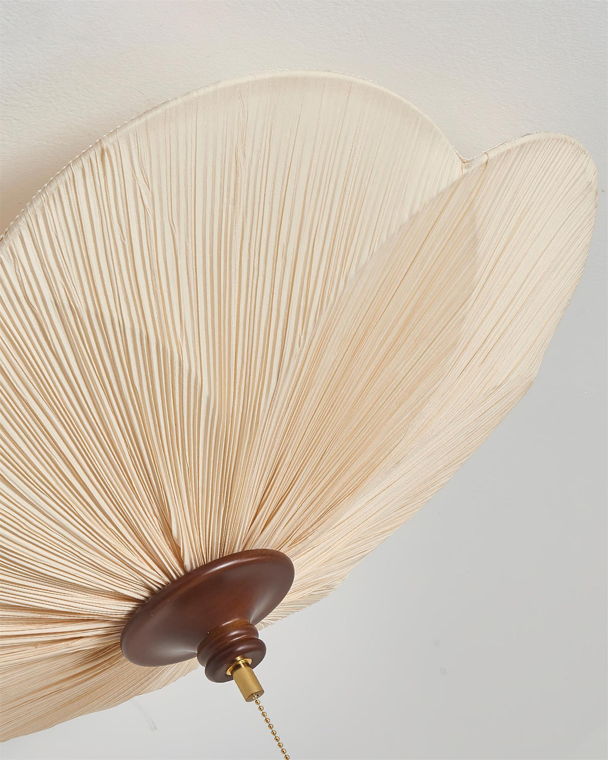 Velvet Leaf Wood Ceiling Lamp — product view 12