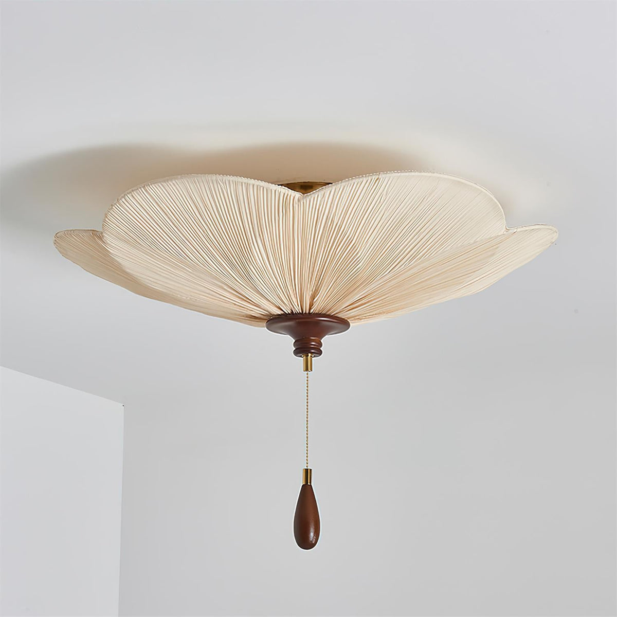 Velvet Leaf Wood Ceiling Lamp — product view 14