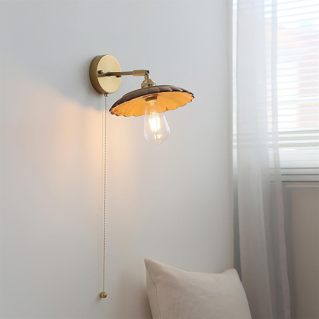 Toffee Bloom Wood Wall Lamp — product view 2
