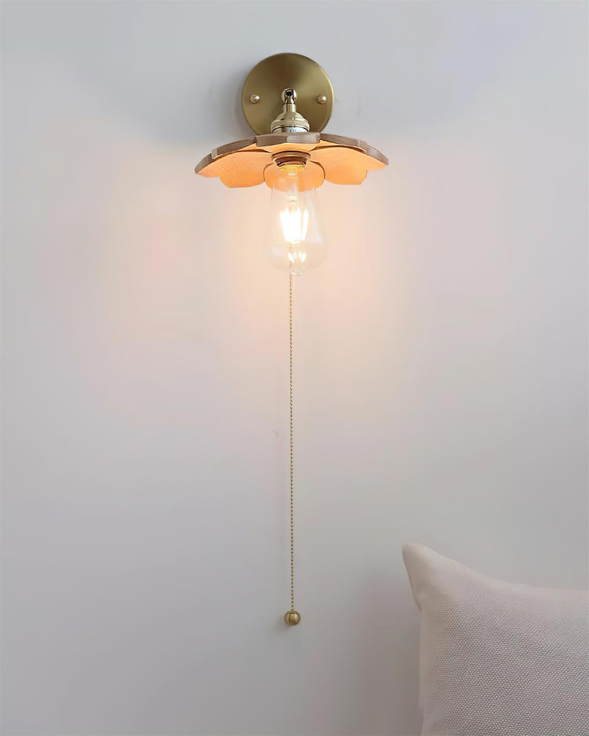 Toffee Bloom Wood Wall Lamp — product view 18