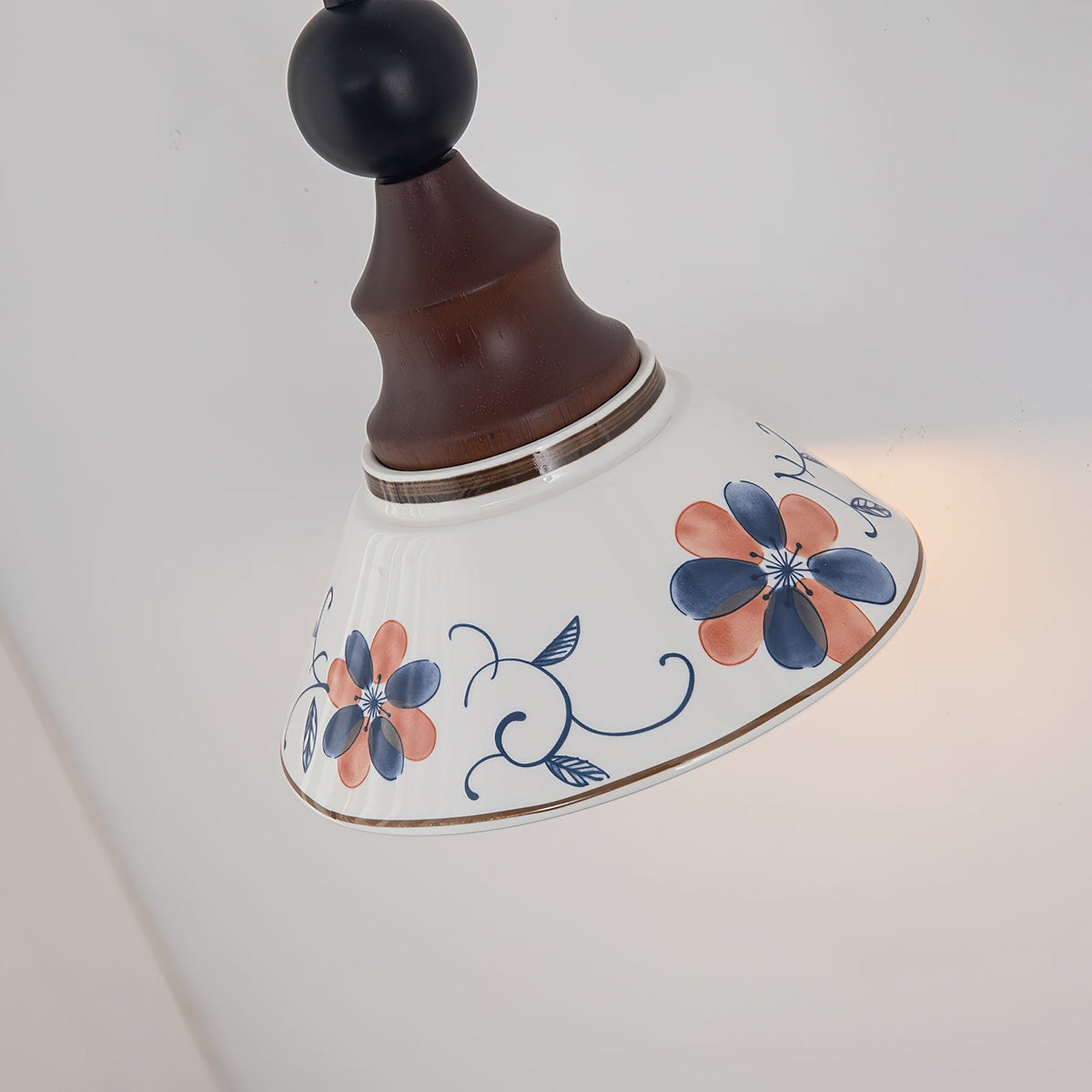 Delft Garden Wood Pendant Lamp — product view 4