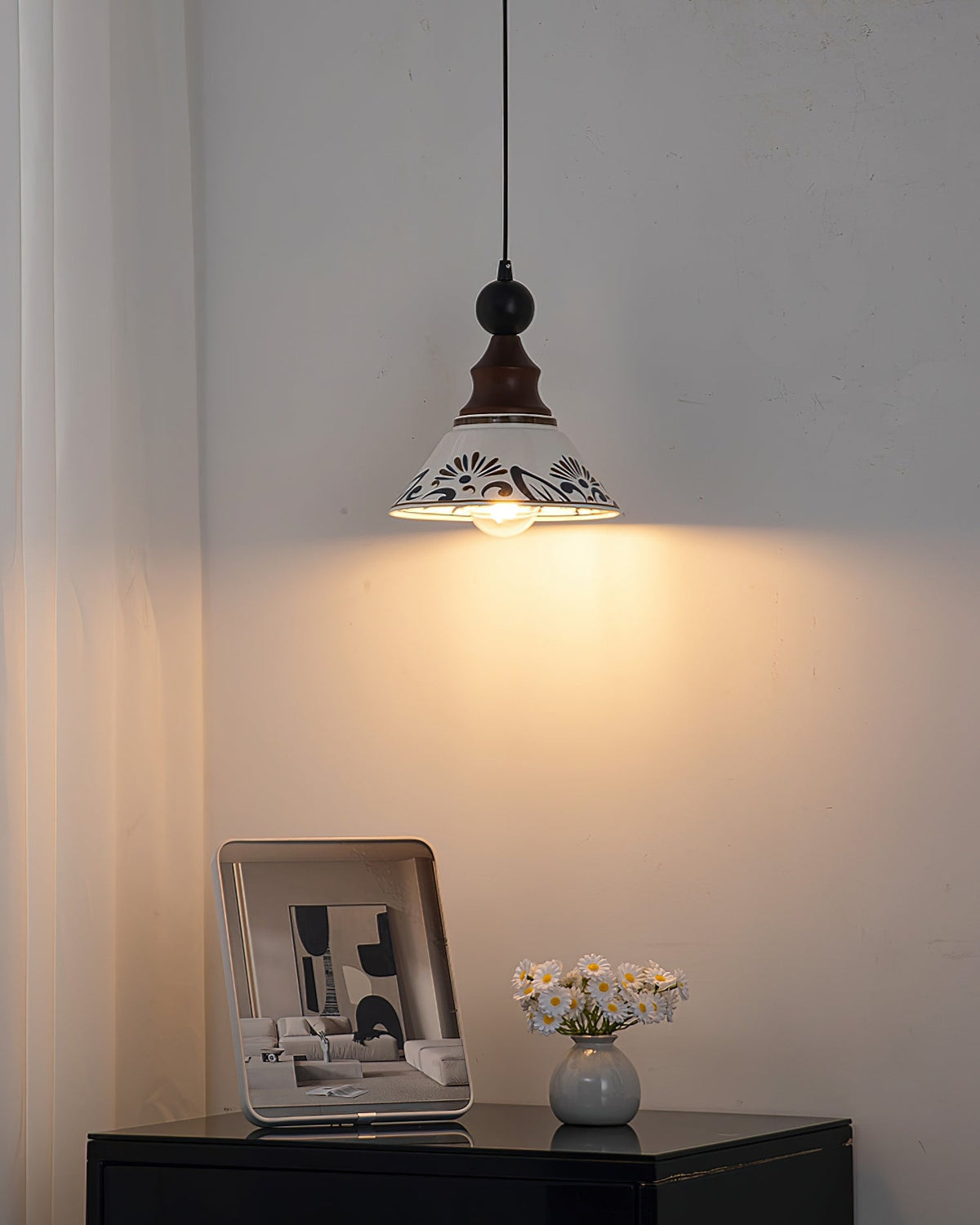 Delft Garden Wood Pendant Lamp — product view 7