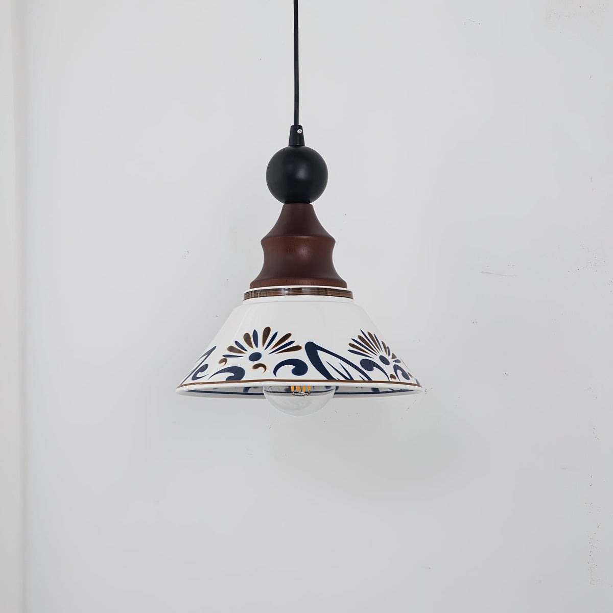 Delft Garden Wood Pendant Lamp — product view 9