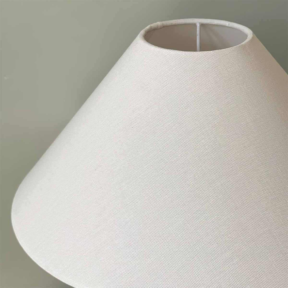 Mandarin Metal Table Lamp — product view 16