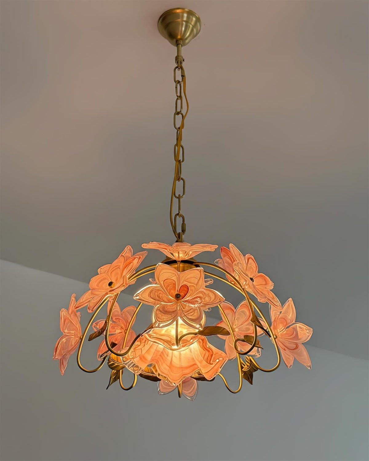 Blossira Glass Pendant Lamp — product view 9