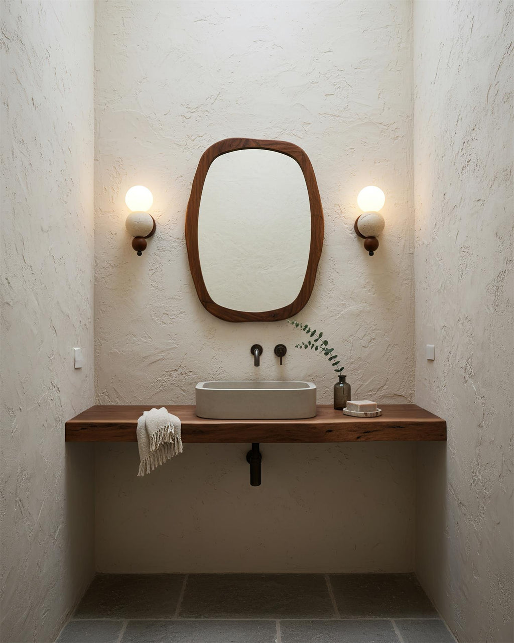 Balvano Travertine Wall Lamp — product view 3