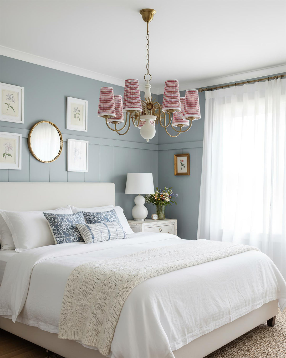 Ravina Chandelier — product view 3