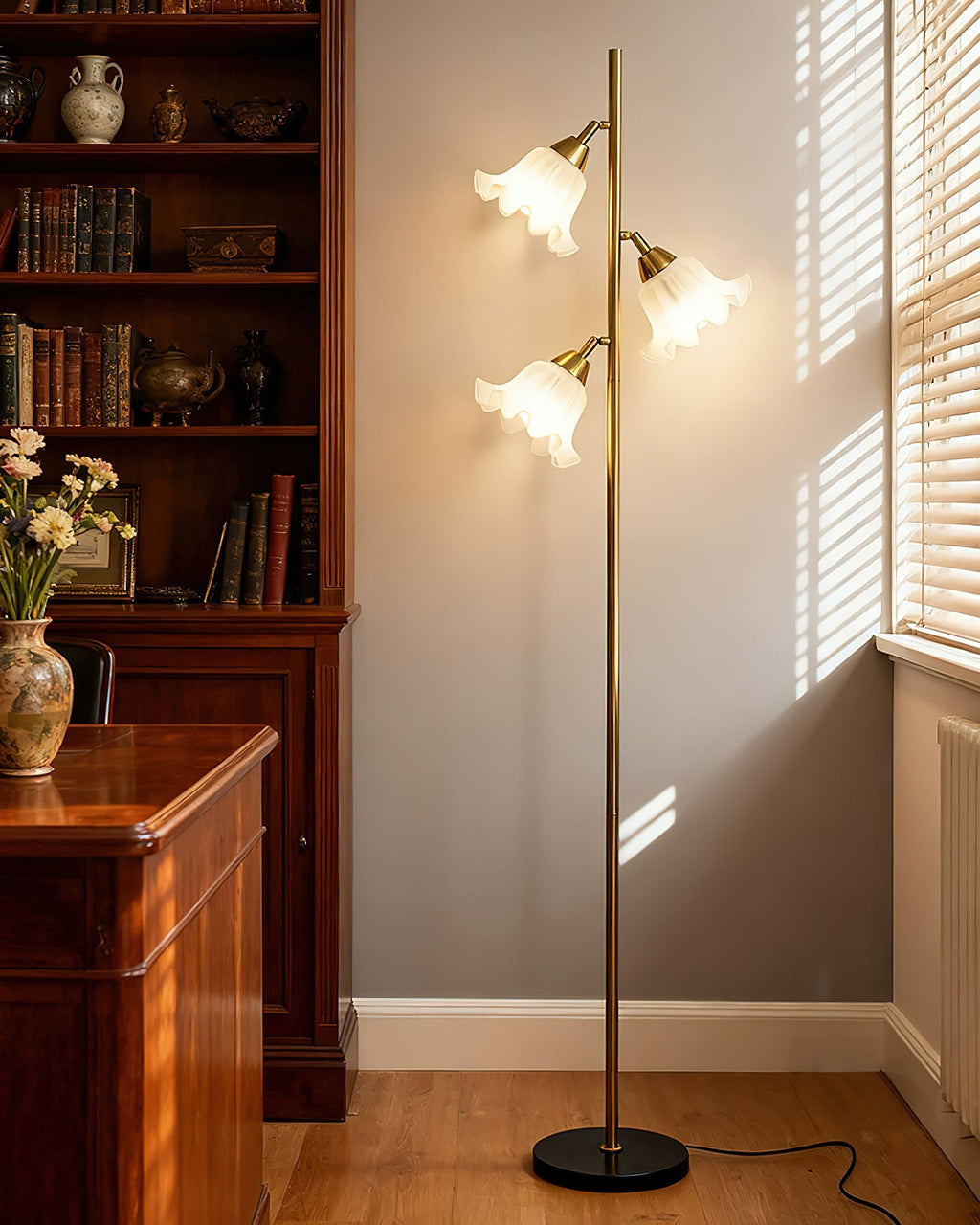 Vervina Metal Floor Lamp — product view 8