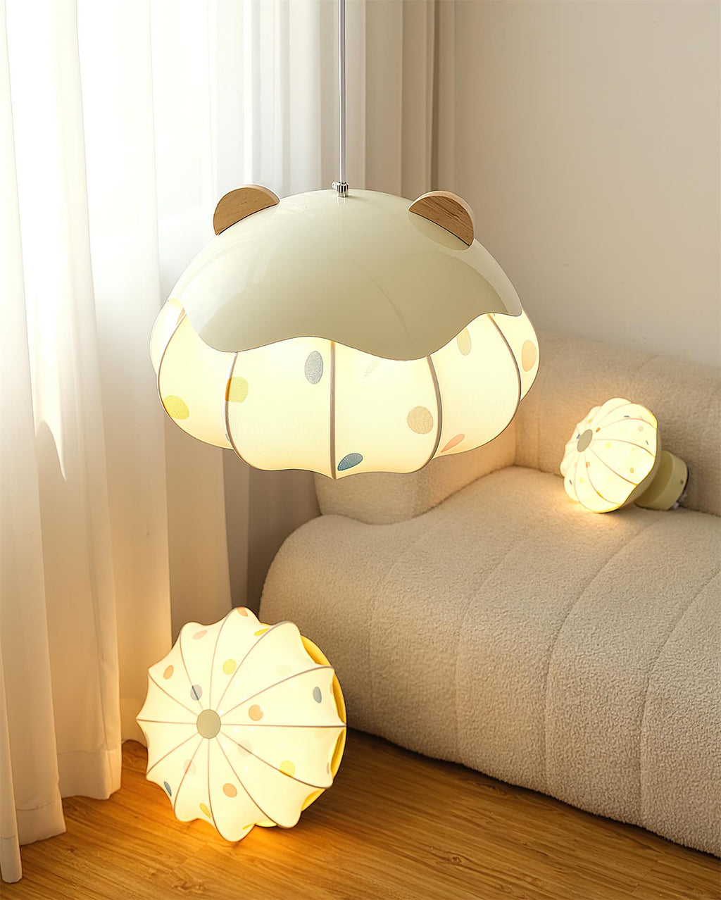 Bubbly Sky Wood Pendant Lamp — product view 13