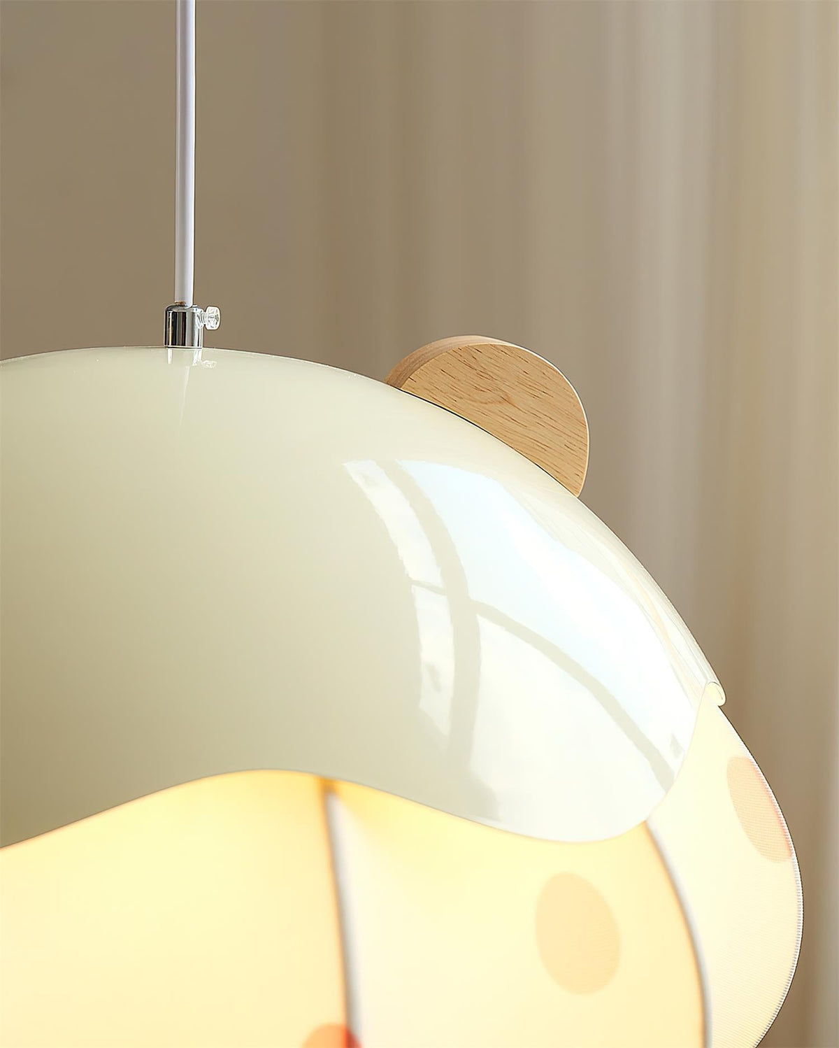 Bubbly Sky Wood Pendant Lamp — product view 16