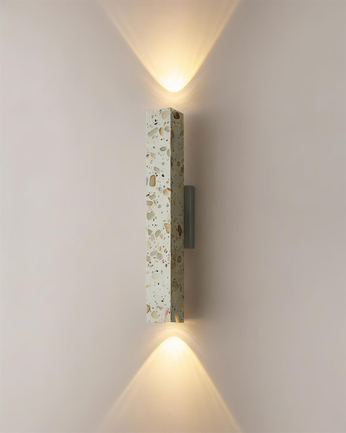 Linea Metal Wall Lamp — product view 10