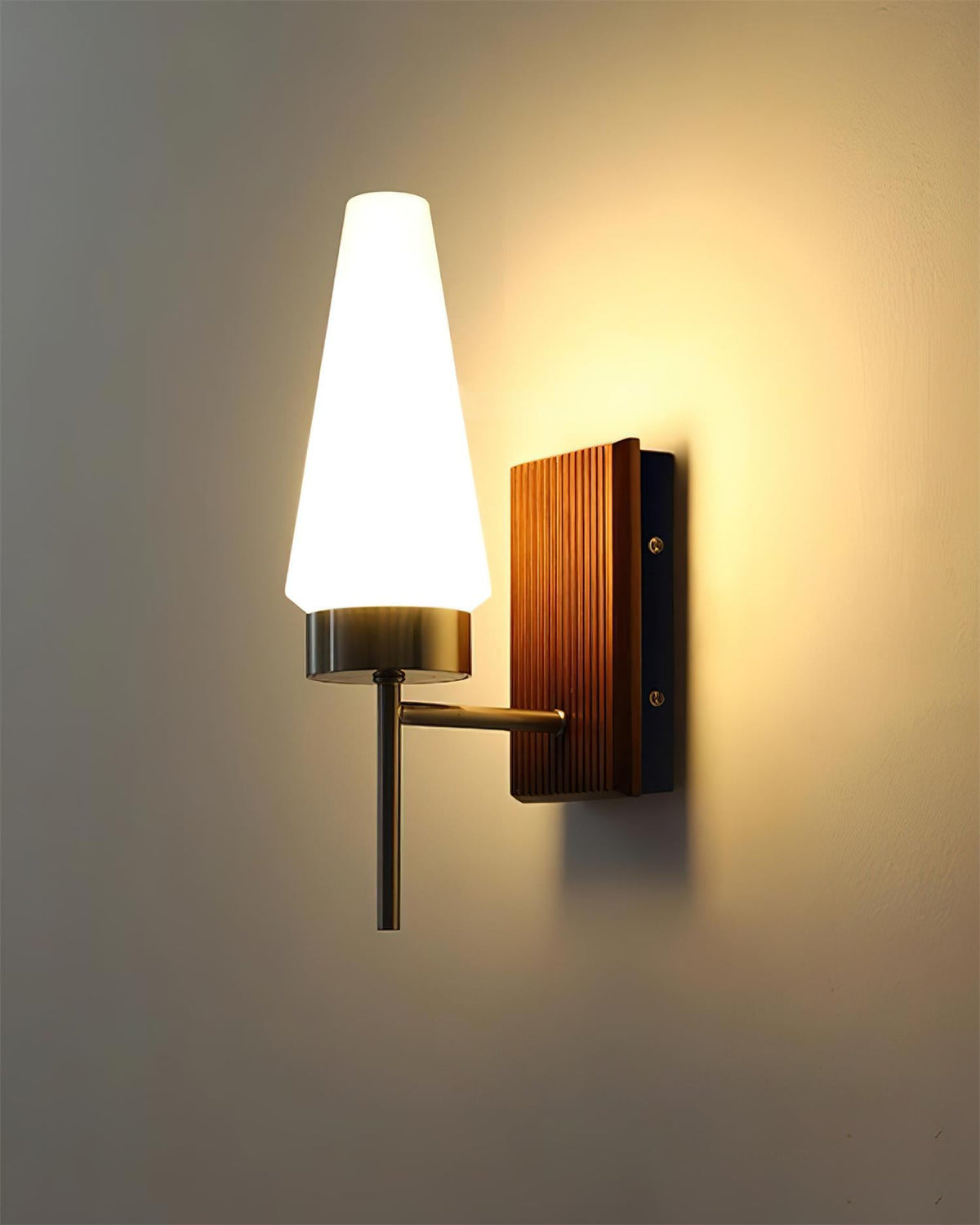 Lunard Glass Wall Lamp — product view 14