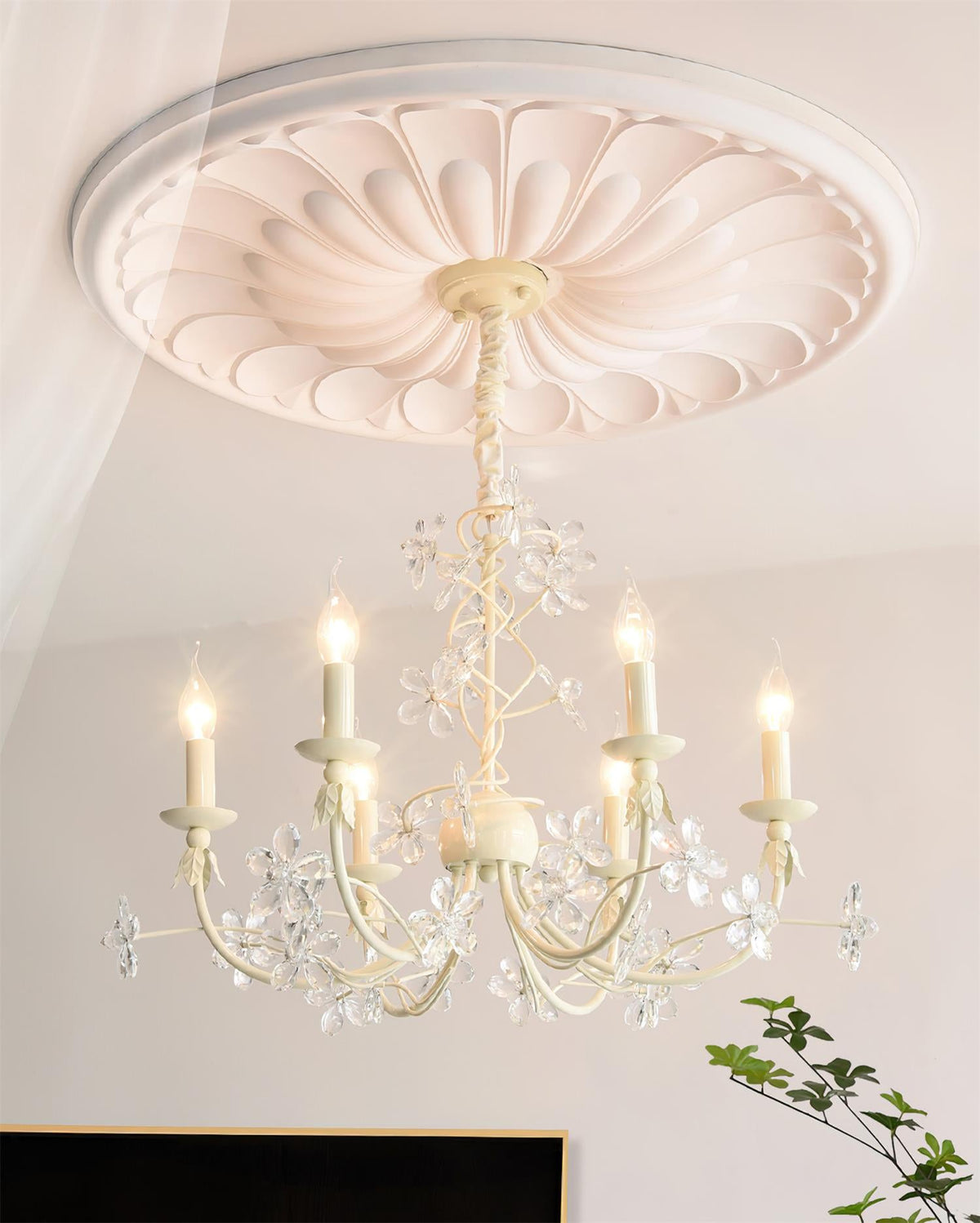 Vivette Metal Chandelier — product view 4