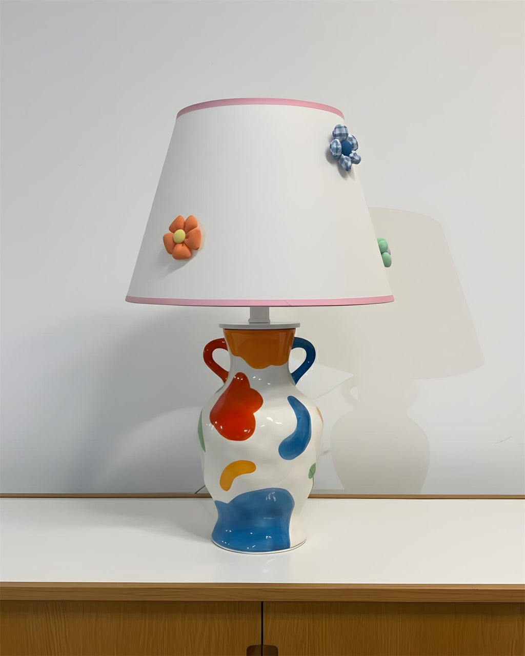 JoyVase Metal Table Lamp — product view 12