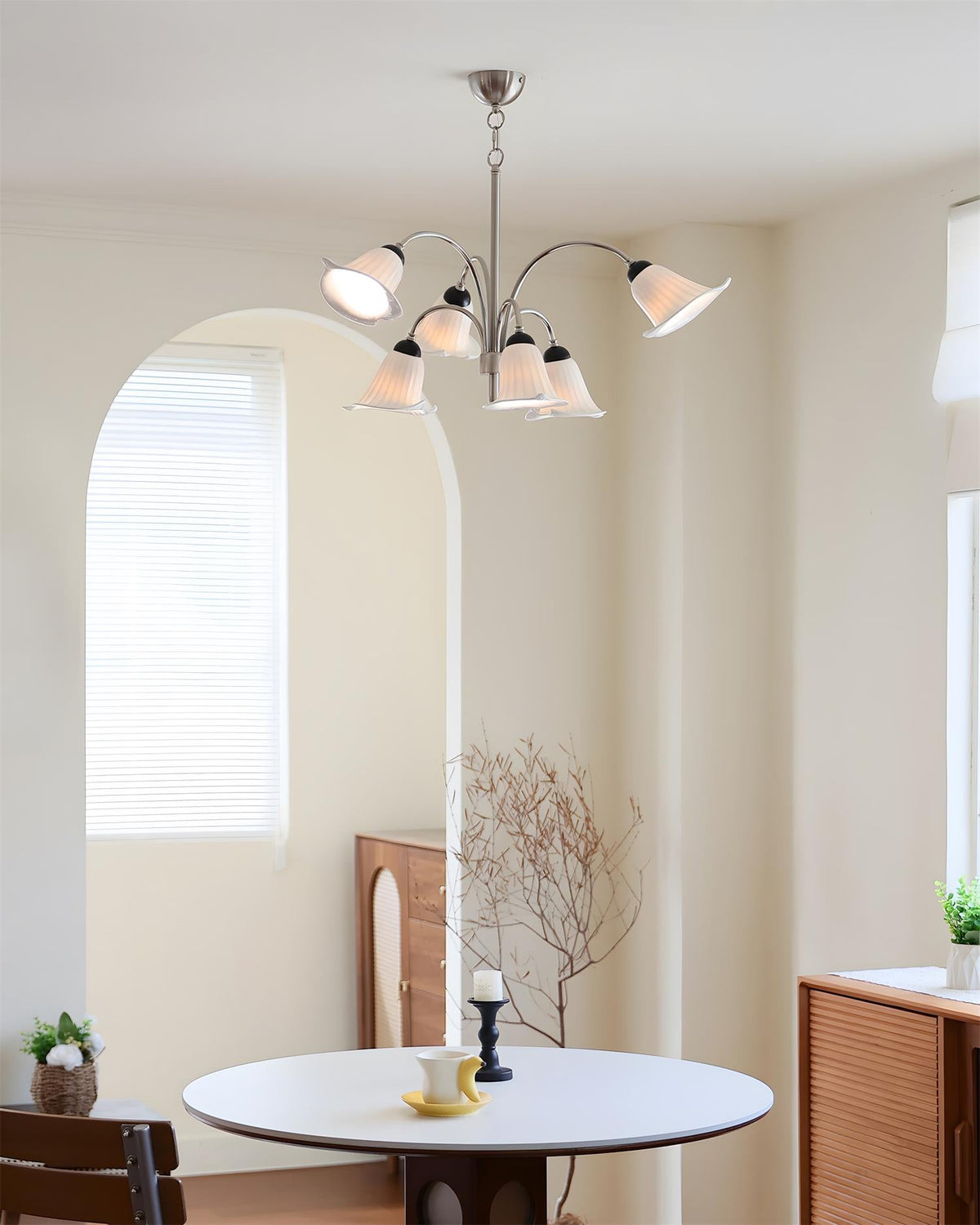 Vellina Petal Metal Chandelier — product view 4