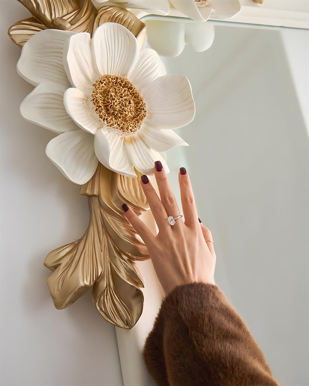 Florietta Bloom Mirror — product view 18