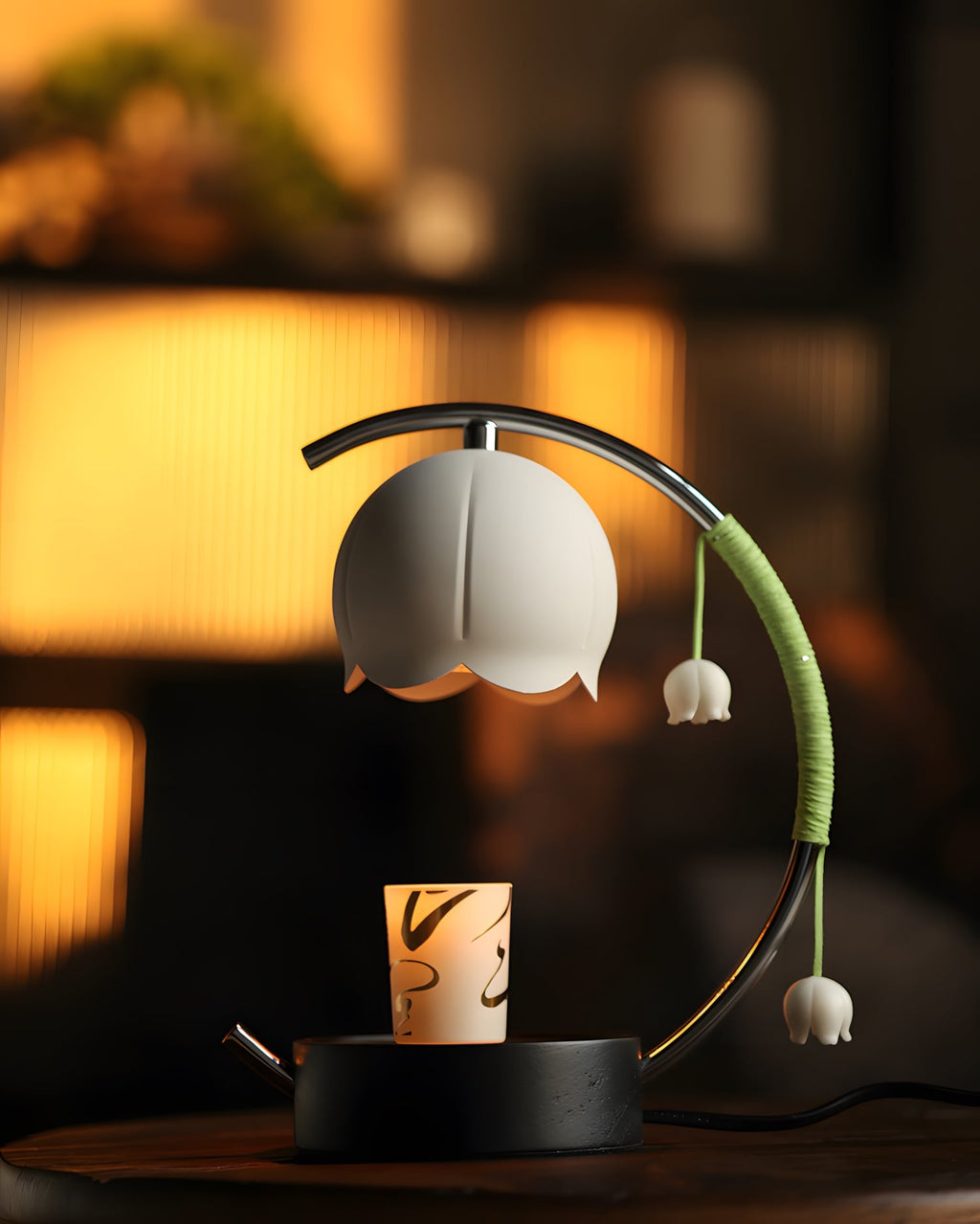 Bellia Candle Warmer Lamp — product view 3