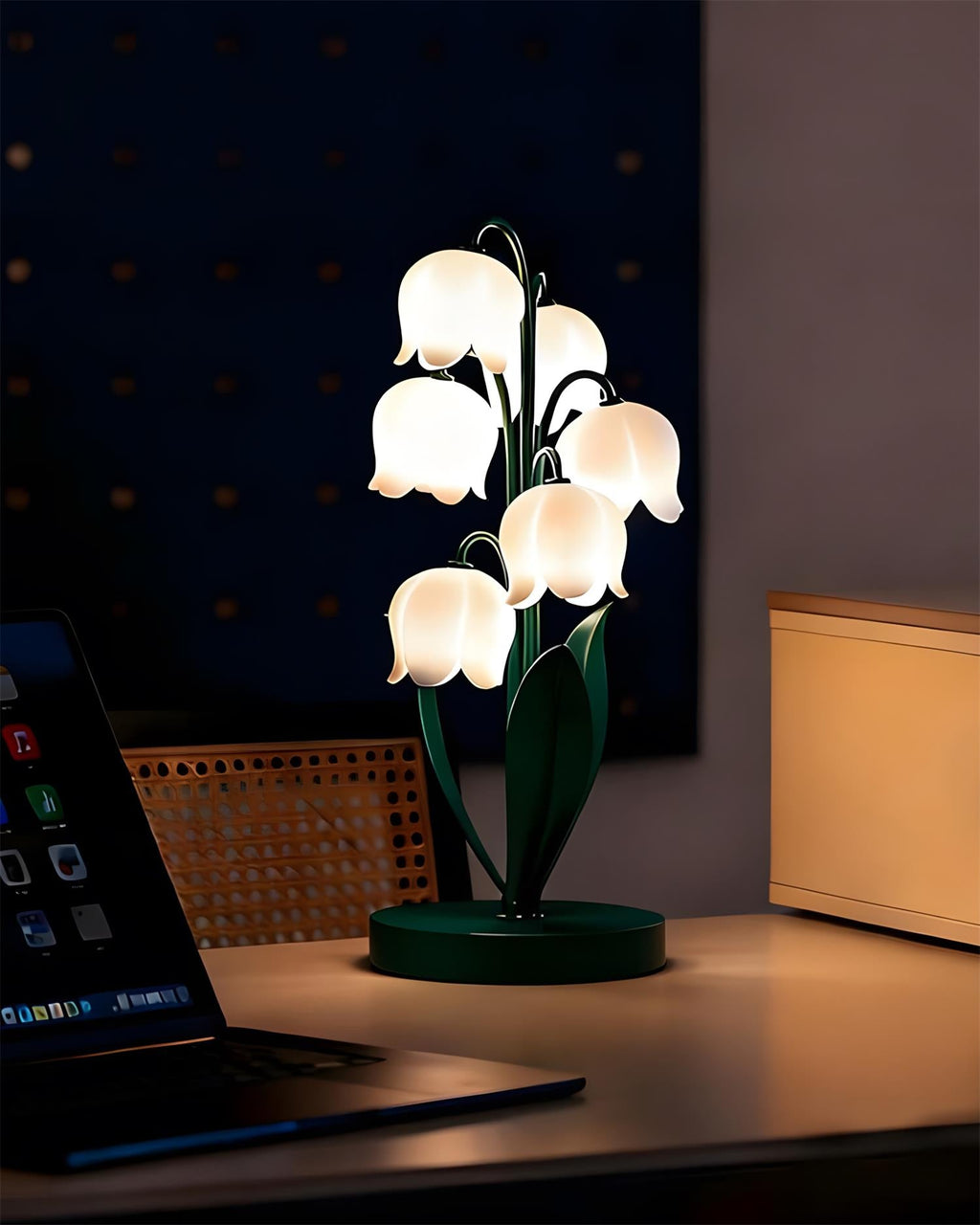 LumiLily Metal Table Lamp — product view 13