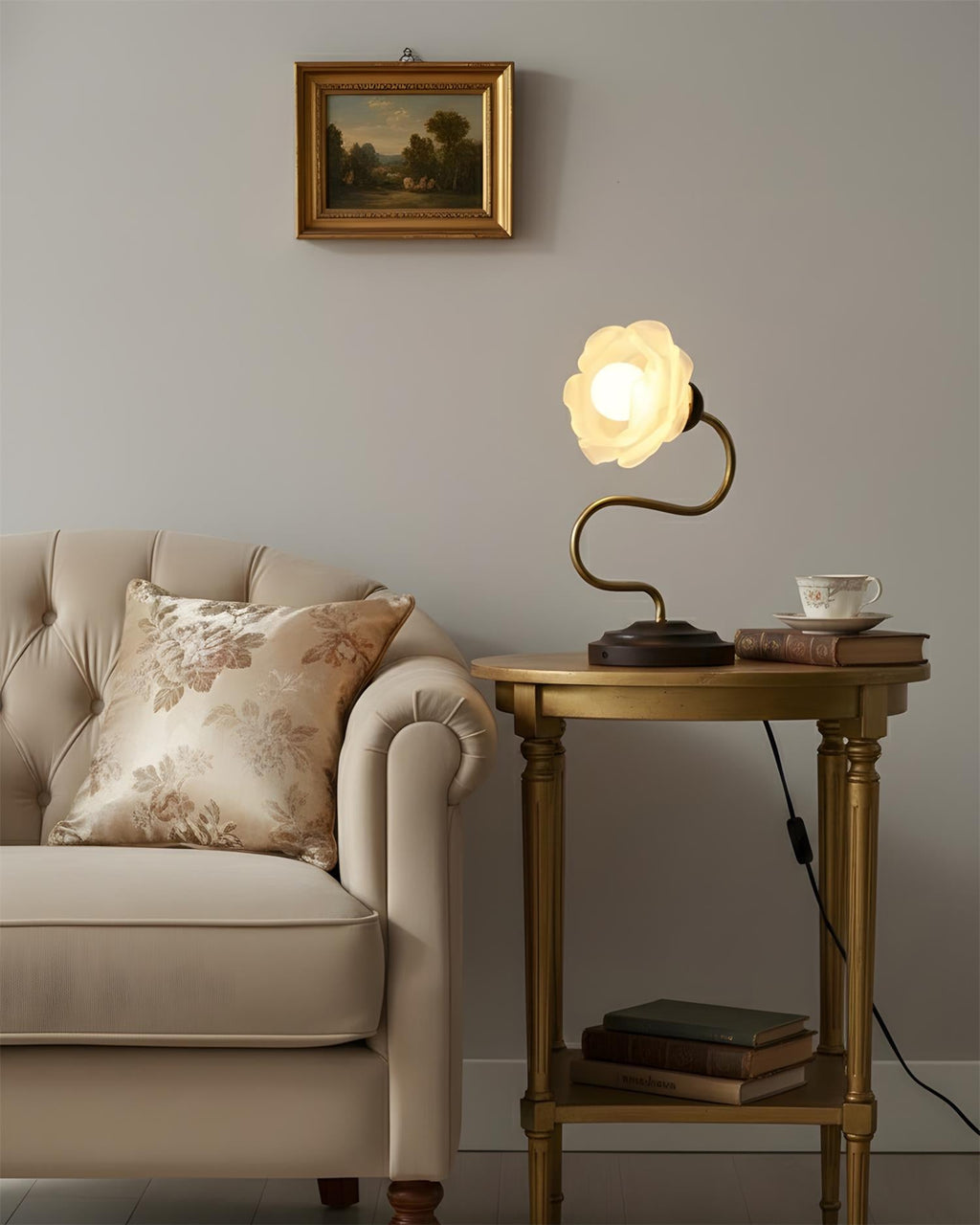 Everbud Glass Table Lamp — product view 6
