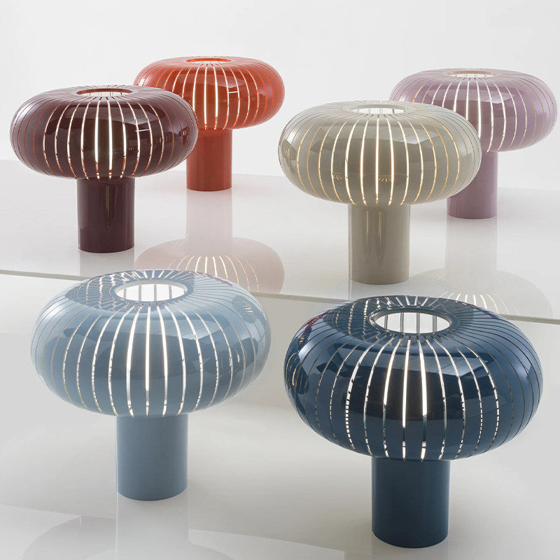 Cylindra Spiral Acrylic Table Lamp — product view 2
