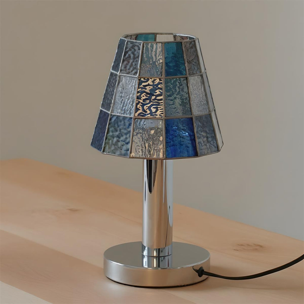 Fun Guy 726 Glass Table Lamp — product view 2