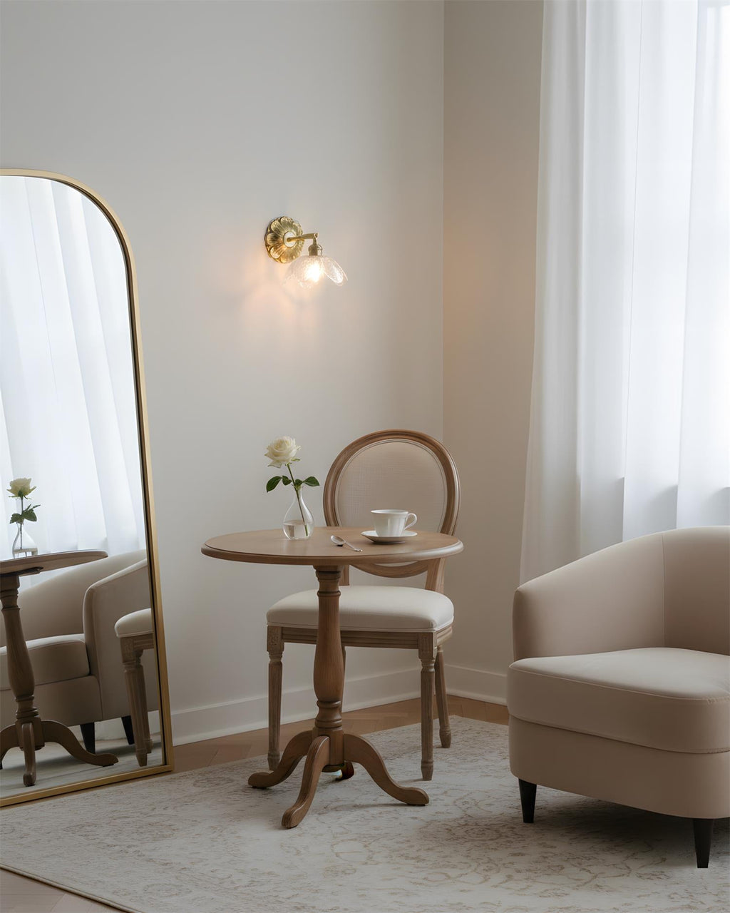 Nacre Petal Glass Wall Lamp — product view 7