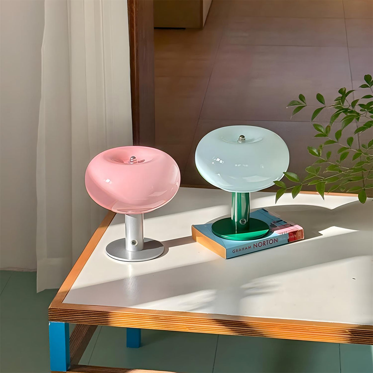 Luma Glass Table Lamp — product view 2