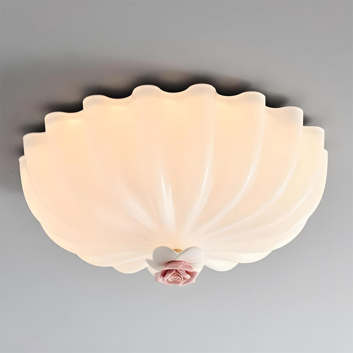 Belle Coquille Glass Ceiling Lamp — product view 2