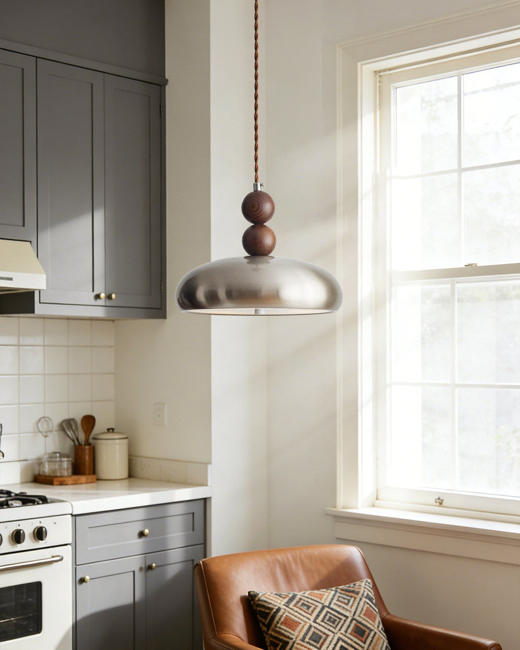 Rellin Wood Pendant Lamp — product view 2