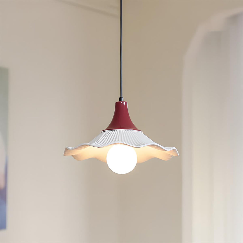 Berry Fluted Metal Pendant Lamp — product view 9