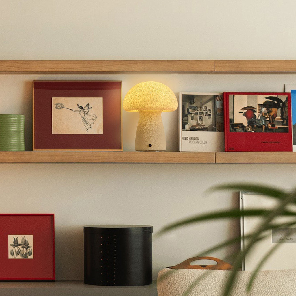 Muresta Metal Table Lamp — product view 2