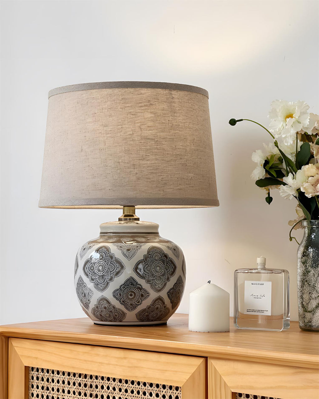 Talora Metal Table Lamp — product view 6