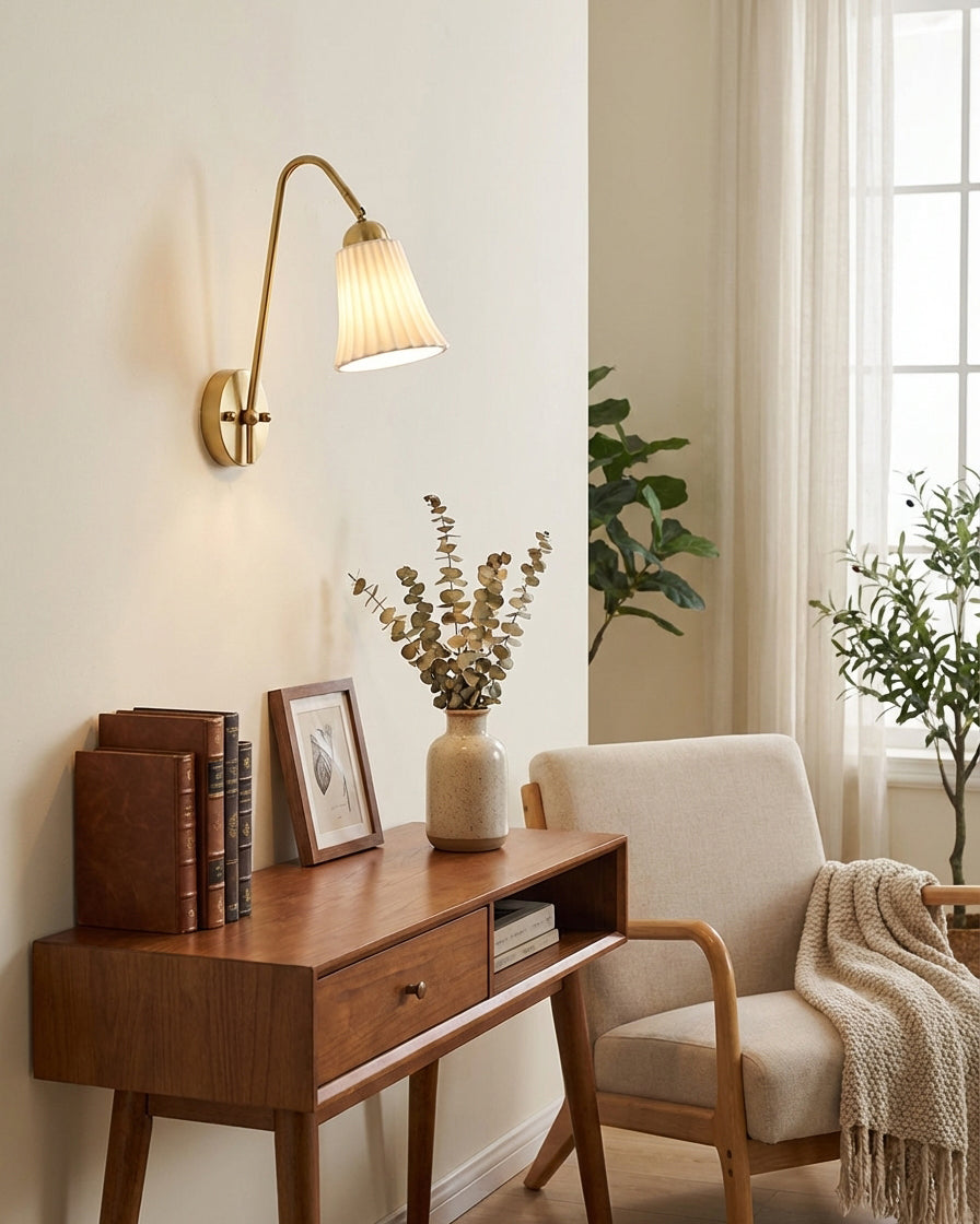 Dorelia Wall Lamp — product view 4